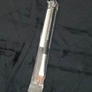 BareMinerals Contour Shadow Brush